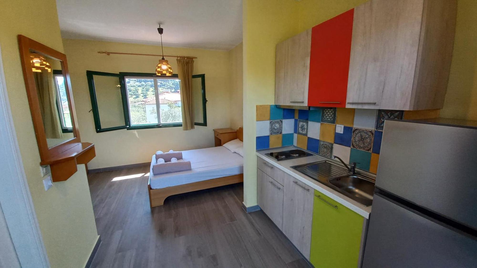 Sapfo Beach Studios Nikiti  Exterior photo