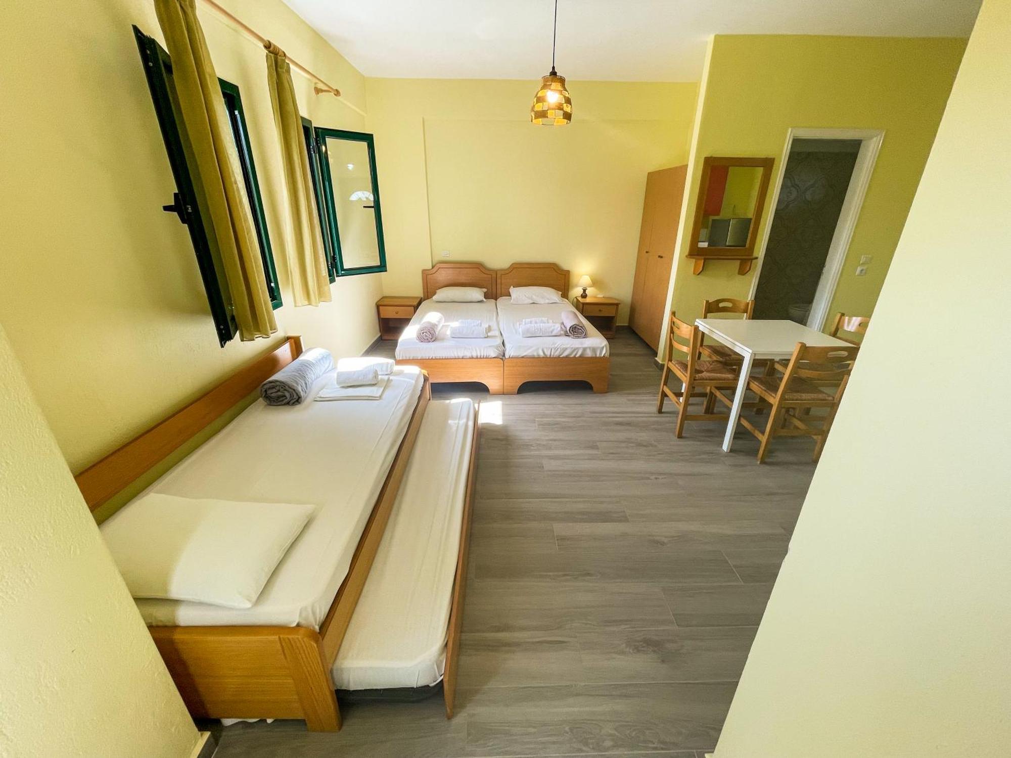 Sapfo Beach Studios Nikiti  Exterior photo
