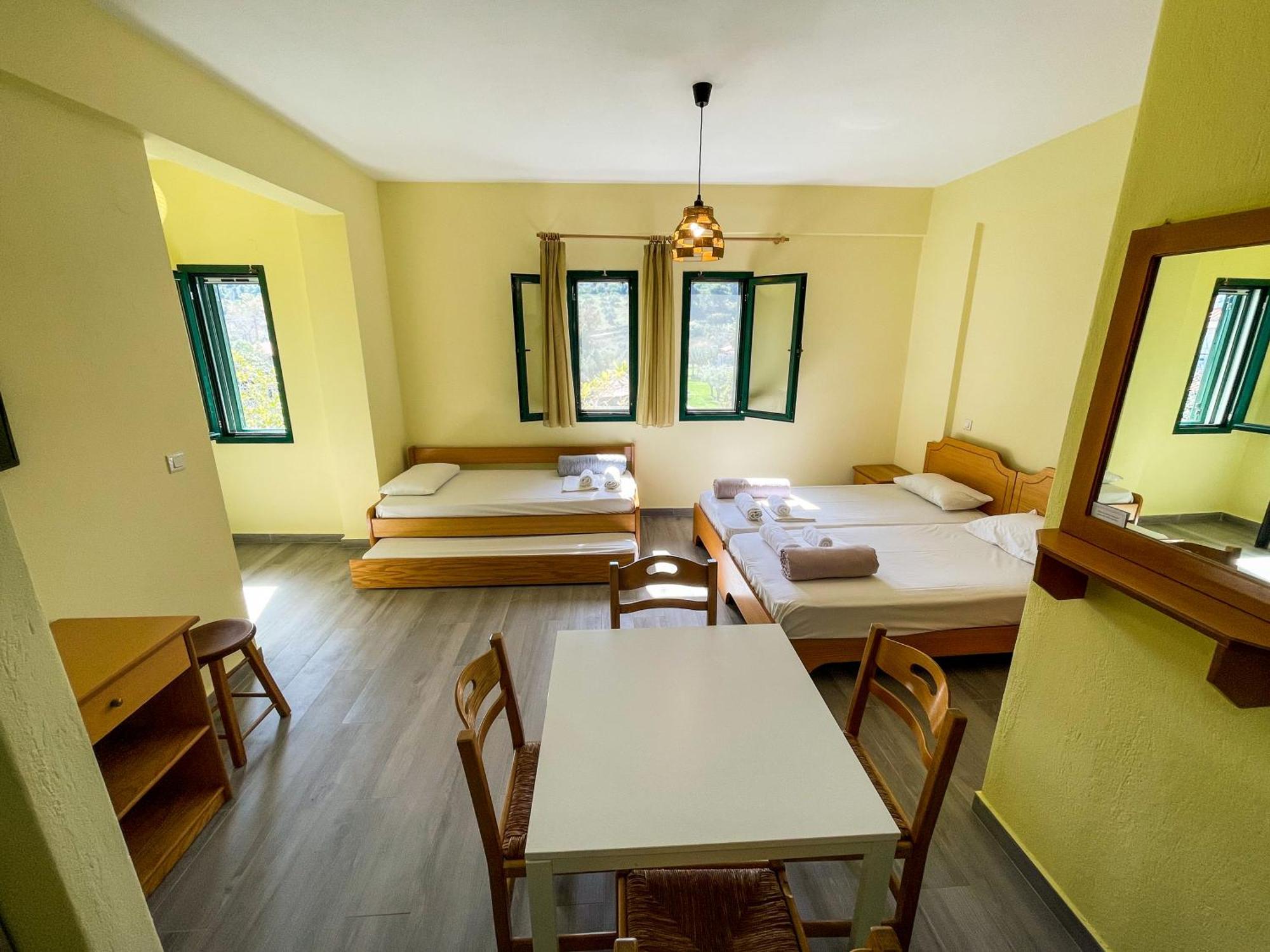 Sapfo Beach Studios Nikiti  Exterior photo