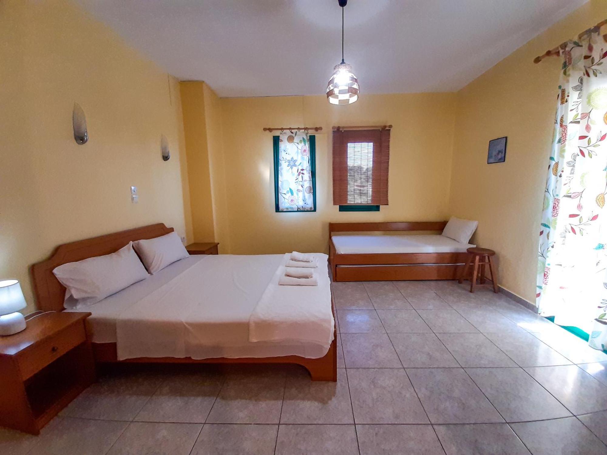 Sapfo Beach Studios Nikiti  Exterior photo