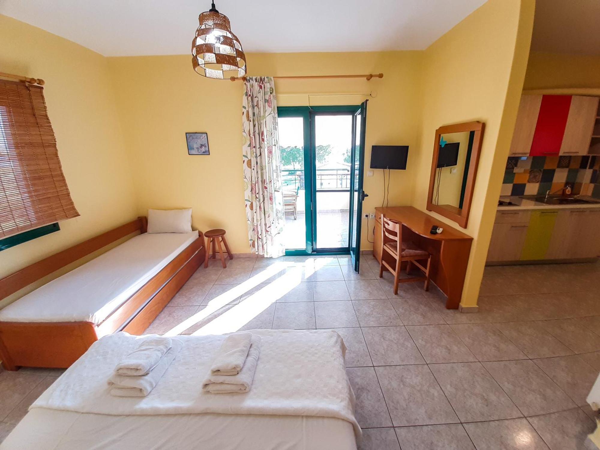 Sapfo Beach Studios Nikiti  Exterior photo
