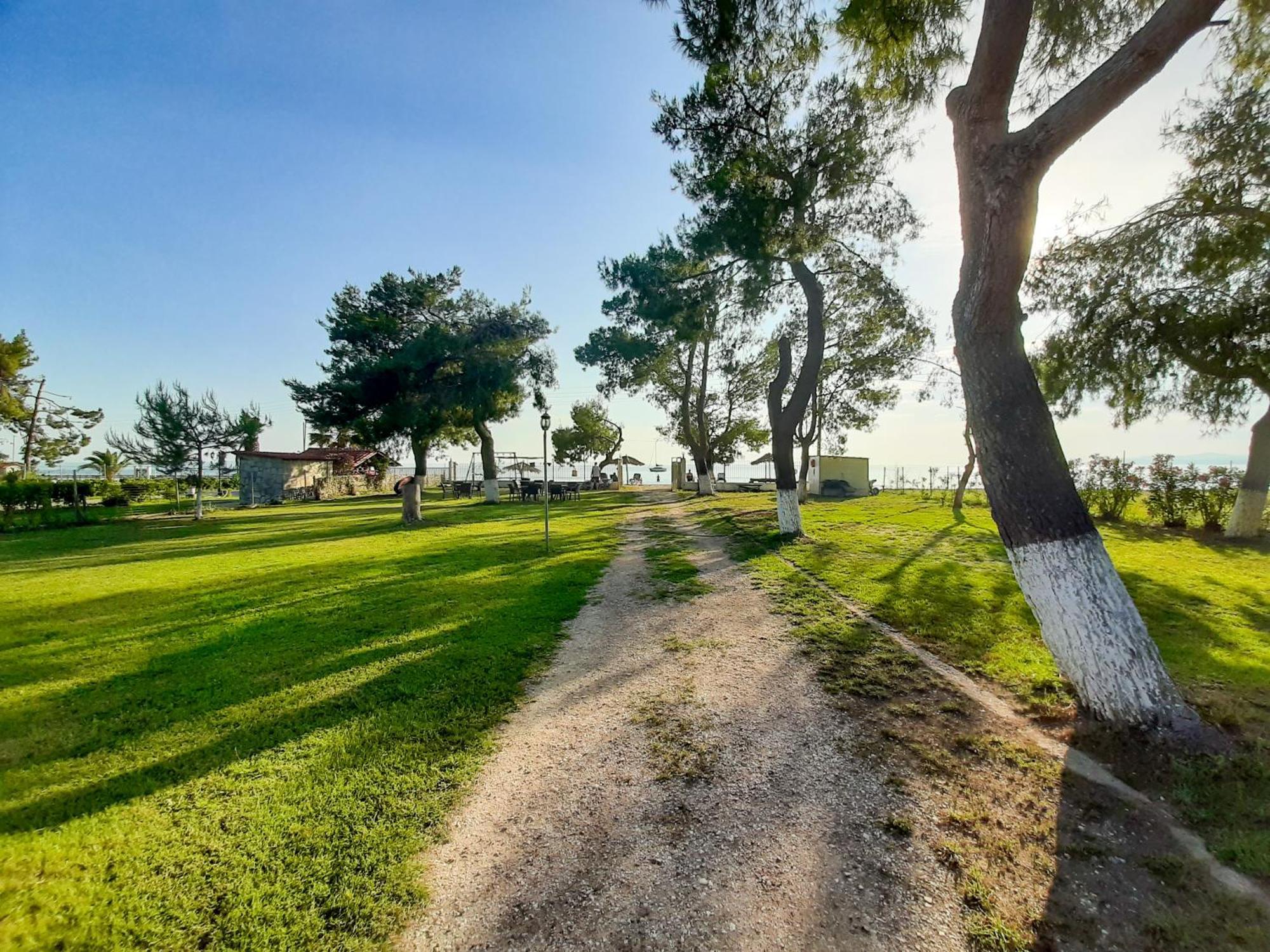 Sapfo Beach Studios Nikiti  Exterior photo