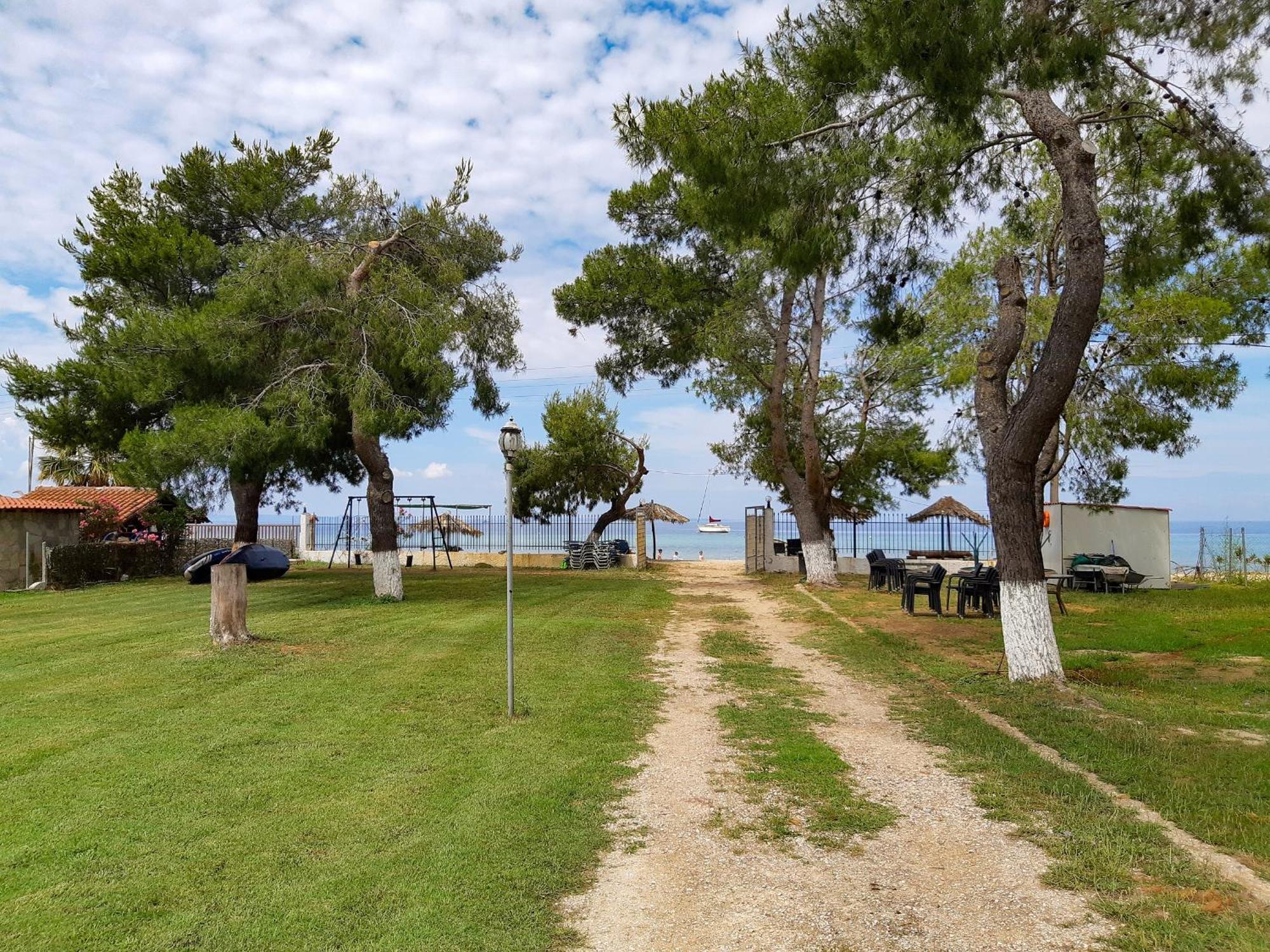 Sapfo Beach Studios Nikiti  Exterior photo